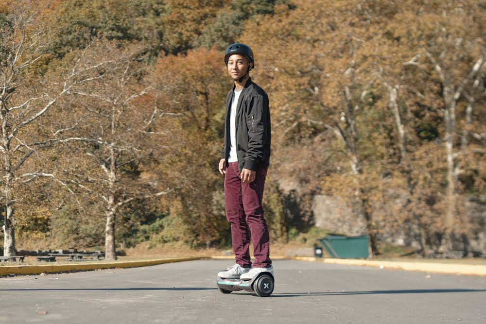 Hover-1  C Ranger Electric Self-Balancing Scooter w/6 Mi Max Range & 7 MPH Max speed- Premium Bluetooth Speaker  C GRAY.