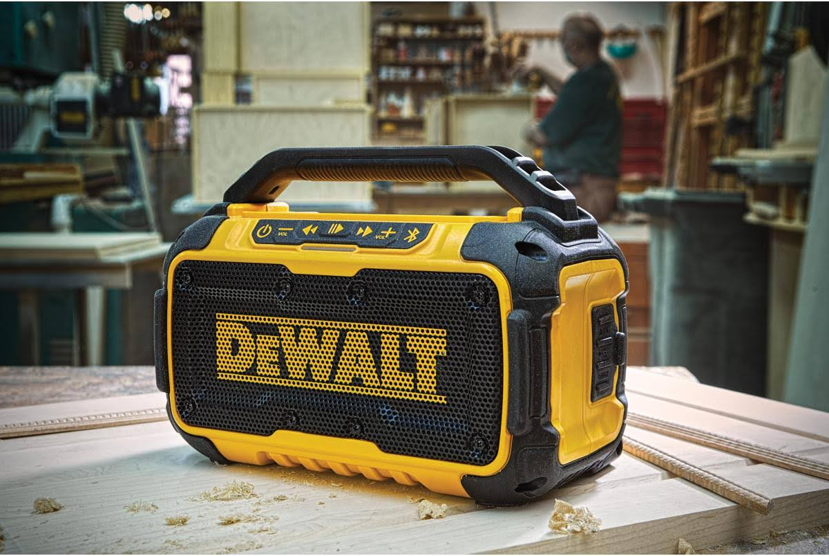 DeWalt 2862993 Lithium-Ion Jobsite Bluetooth Speaker