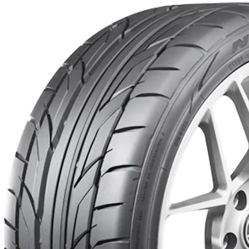 Nitto NT555 G2 275/40-17 102W Tire