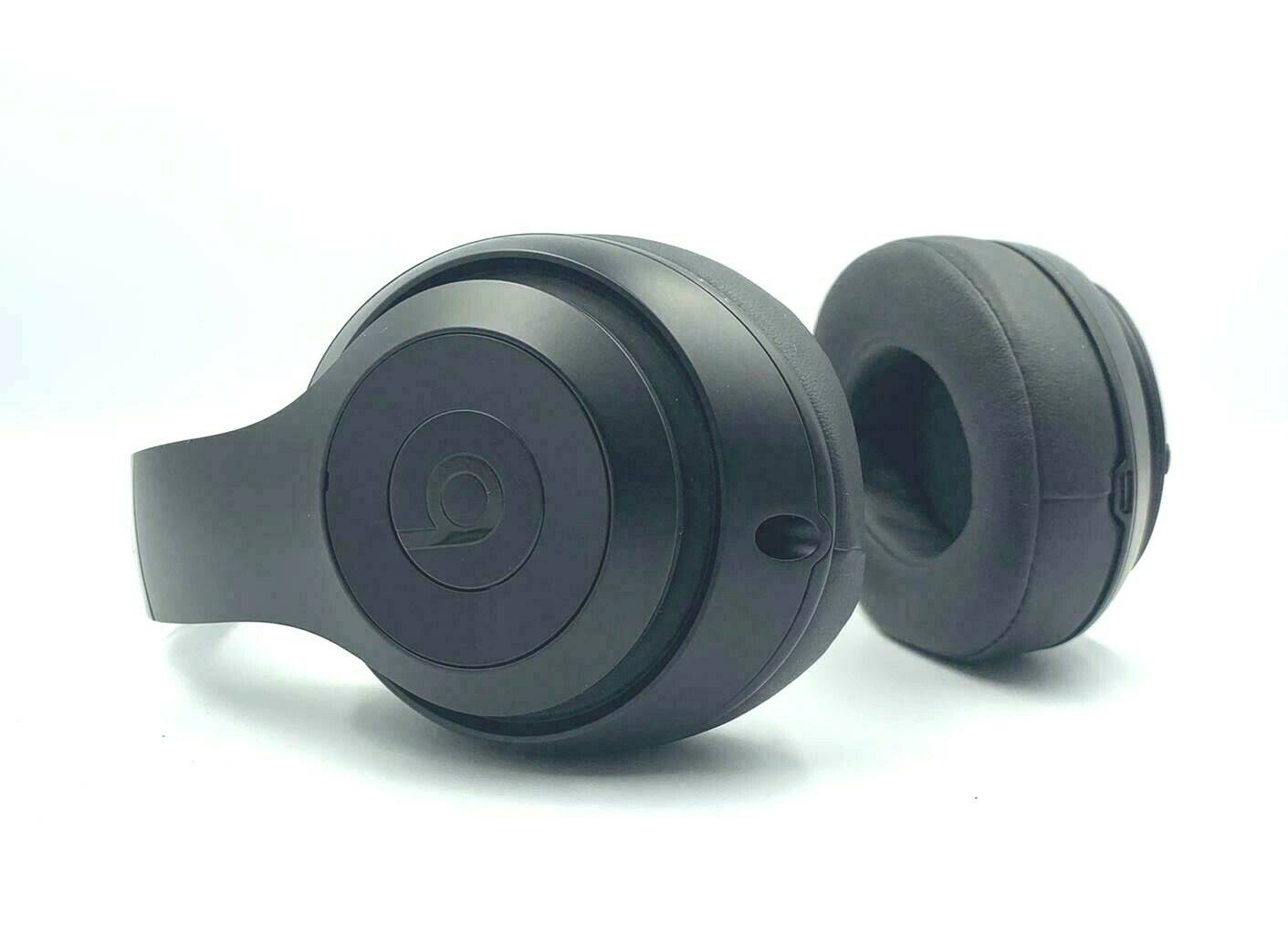 Beats Studio3 Wireless Over-Ear Headphones, Matte Black