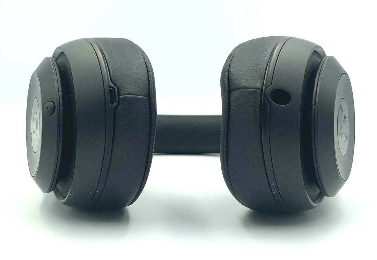 Beats Studio3 Wireless Over-Ear Headphones, Matte Black