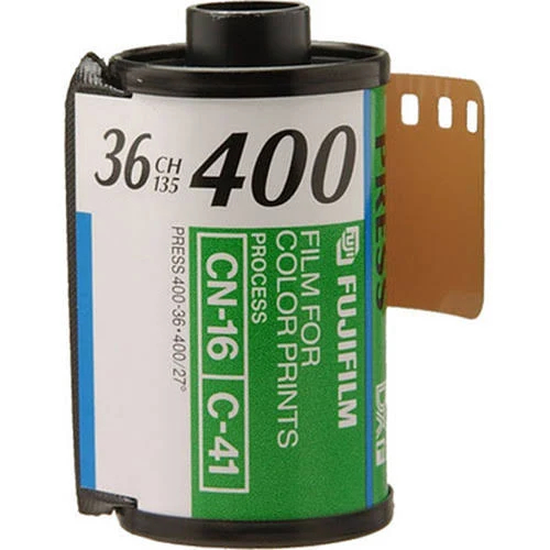 Fujifilm 600018965 Fujicolor Superia X-tra 400 Color Negative Film (3 Pack)