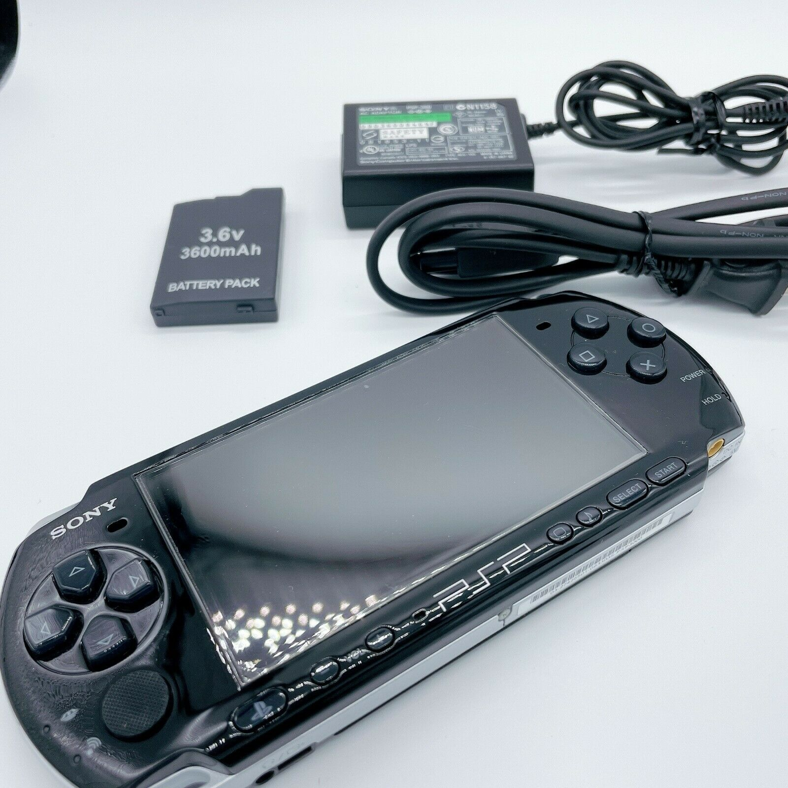 Sony PSP-3000 Launch Edition Piano Black Handheld System Console Excellent
