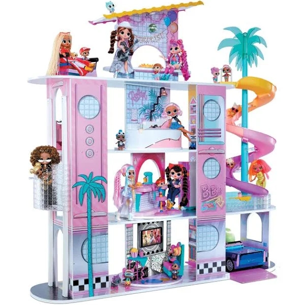 LOL Surprise OMG House of Surprises Playset