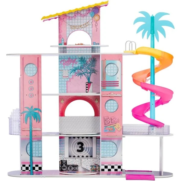 LOL Surprise OMG House of Surprises Playset