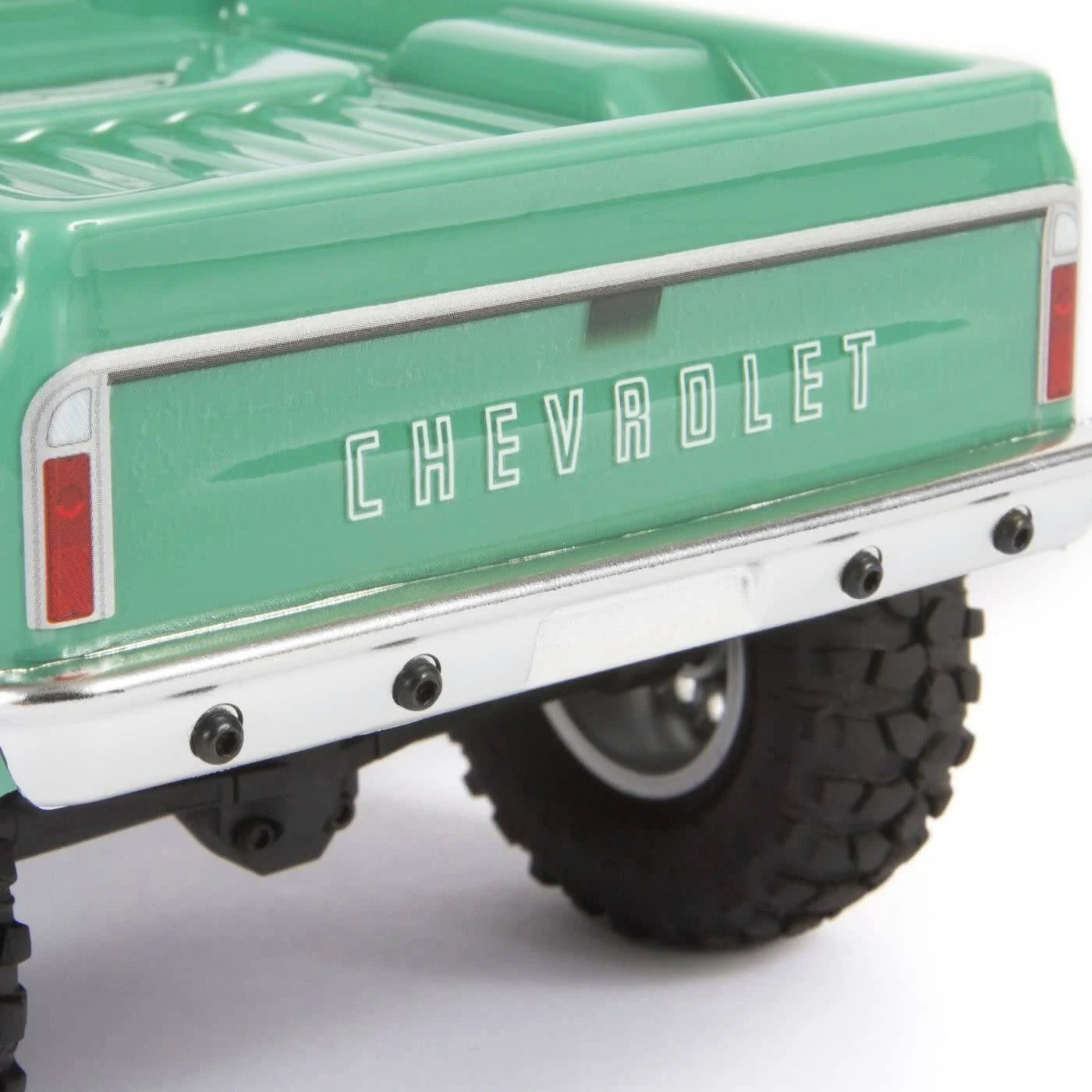 Axial Scx24 1967 Chevrolet C10 1/24 4WD RTR Light Green