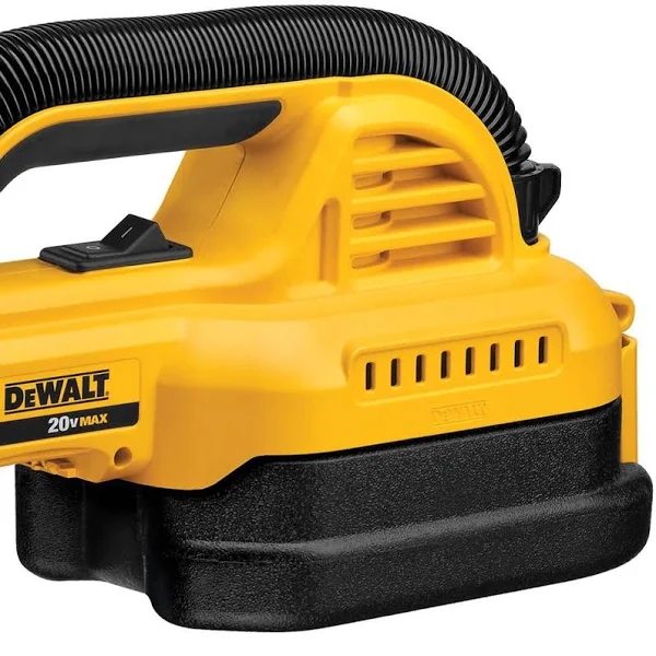 DeWalt DCV517M1 20V MAX* 1/2 Gallon Wet/Dry Portable VAC Kit