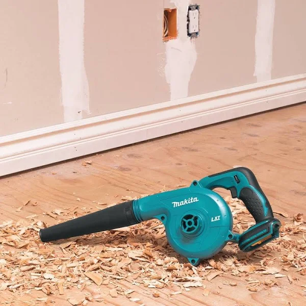 Makita 18V LXT Lithium-Ion Cordless Blower, Tool Only DUB182Z