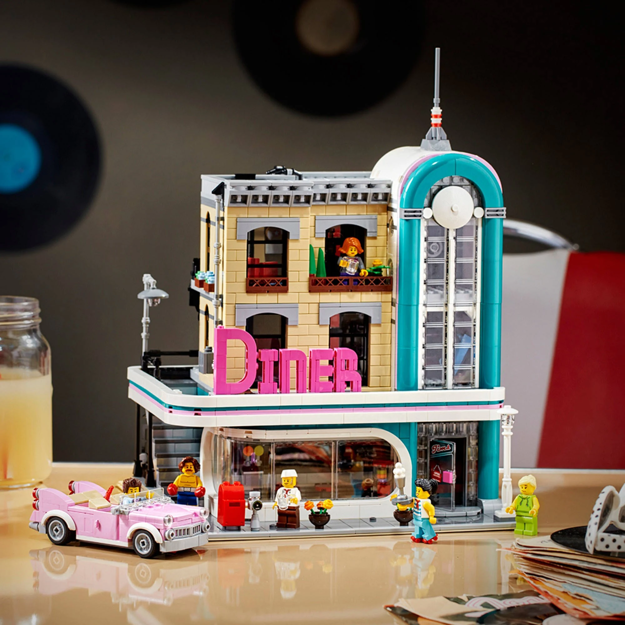 Lego Creator Expert Downtown Diner 10260