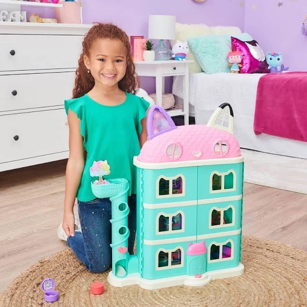 Gabby's Dollhouse 15-Piece Purrfect Dollhouse with Sounds