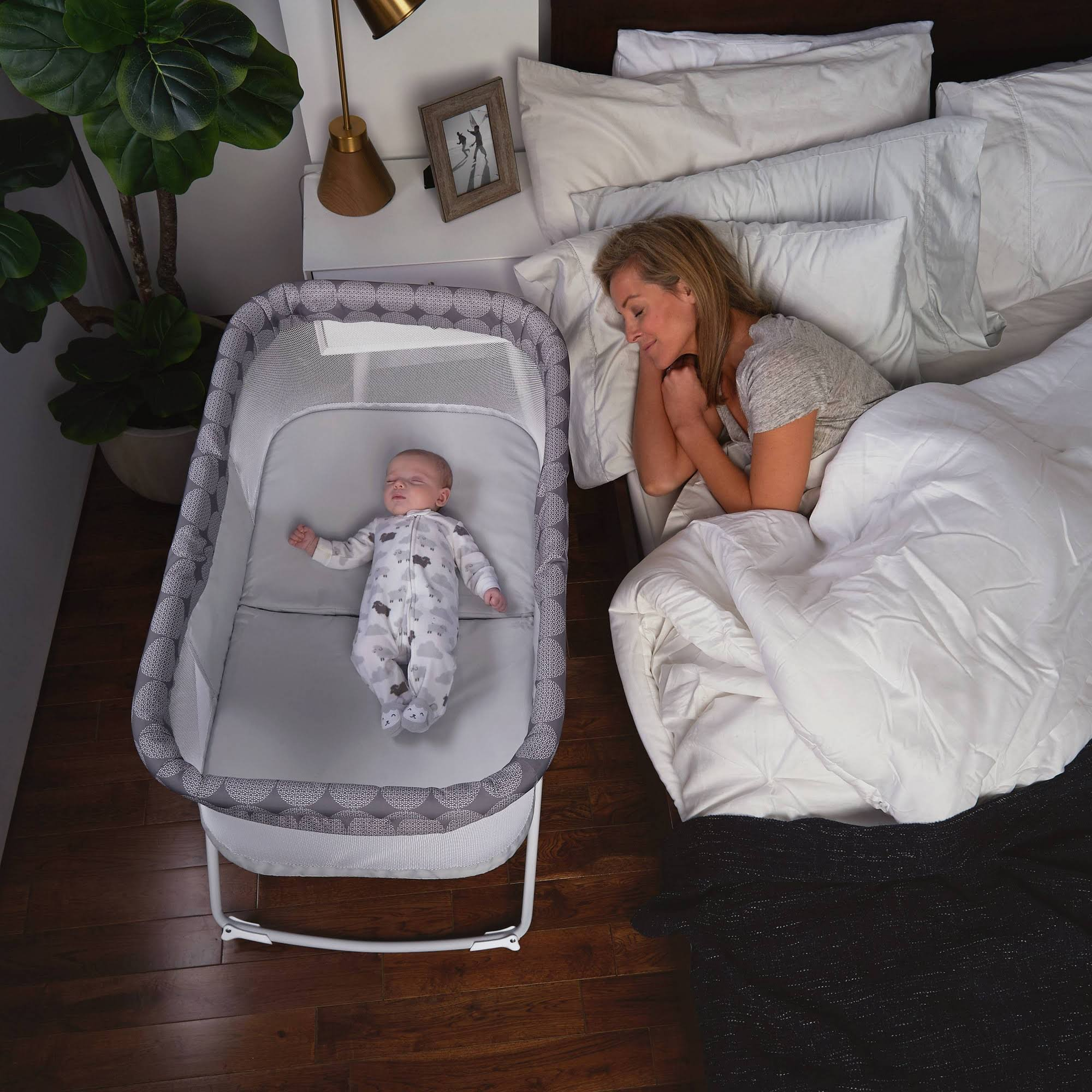 Ingenuity Rocking Bassinet, Foldaway, Classic, Crosby