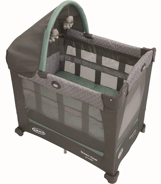 Graco ¨C Travel Lite Crib with Stages, Manor