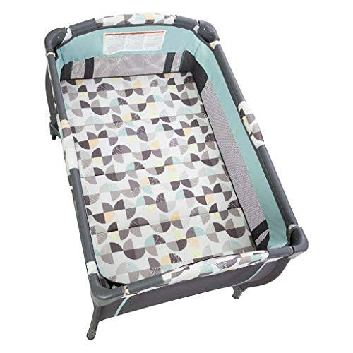 Baby Trend Trend-E Nursery Center Playard, Doodle Dots