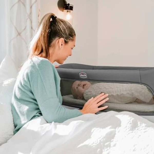 Chicco Close to You SE Bedside Bassinet ¨C Charcoal