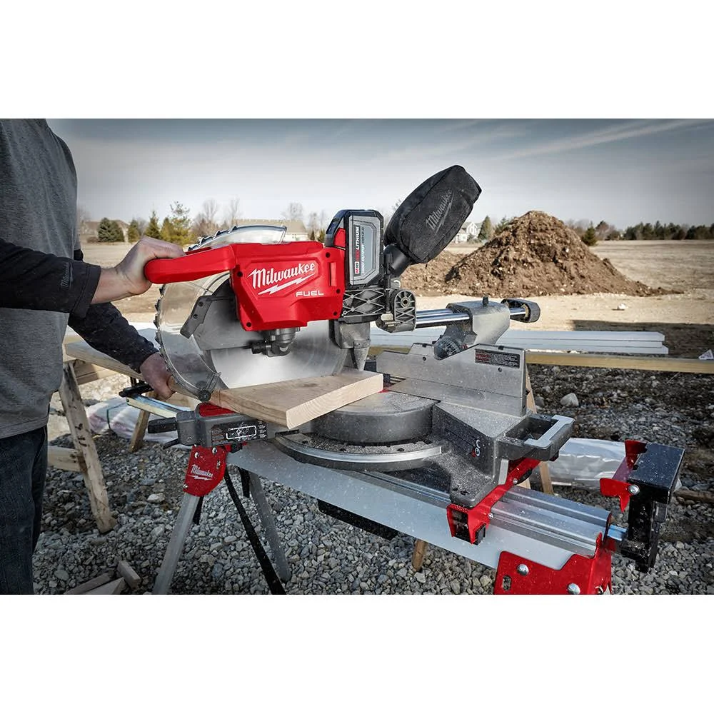 Milwaukee Tool 2739-20 M18 Fuel 12 in. Dual Bevel Sliding Compound Miter Saw