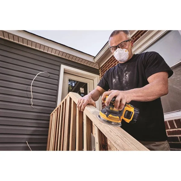 Dewalt Random Orbit Sander, 5 Inches DCW210B