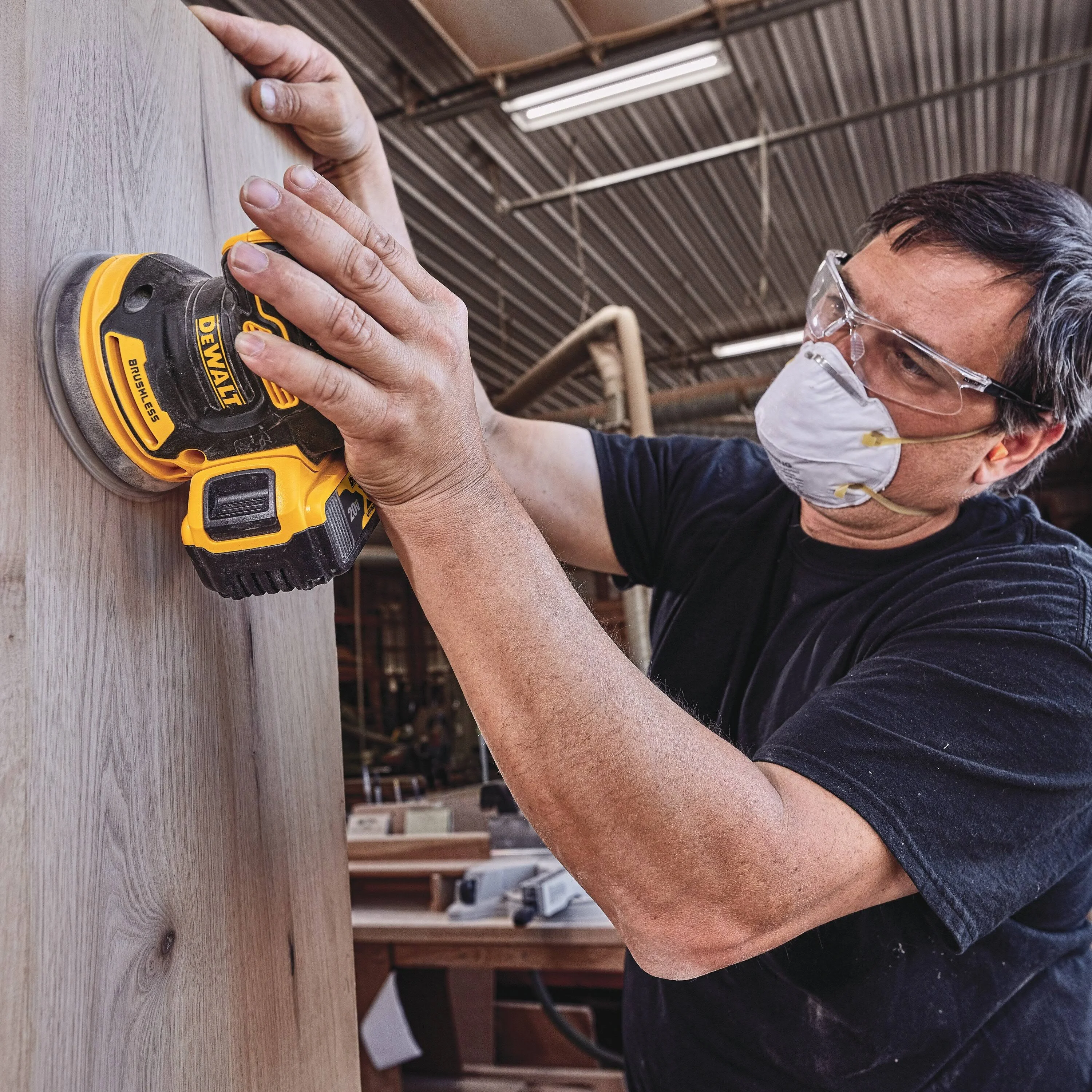 Dewalt Random Orbit Sander, 5 Inches DCW210B