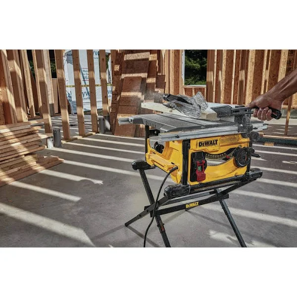 DeWalt DWE7485 8-1/4 in. Compact Jobsite Table Saw