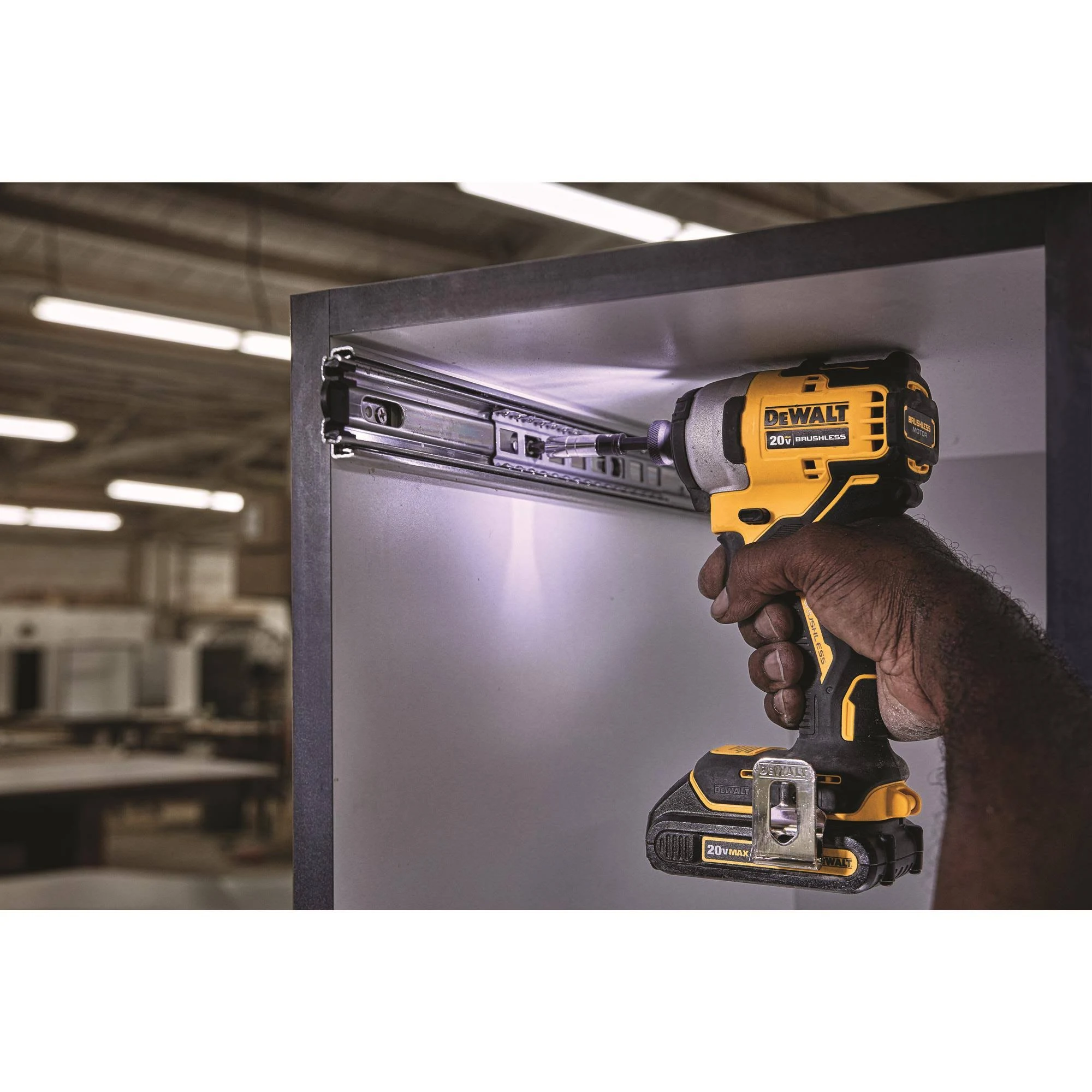 DeWalt 20V Brushless Impact Driver 1/4″ Dcf809