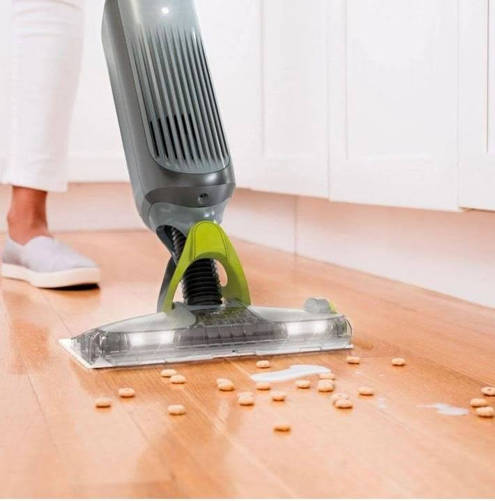 Shark ¨C VACMOP Pro Cordless Hard Floor Vacuum Mop